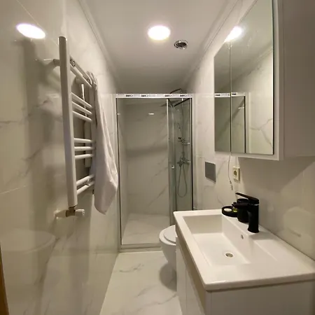 מלון Ramos Old Center 3*